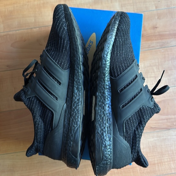 Adidas Ultraboost - Picture 5 of 5
